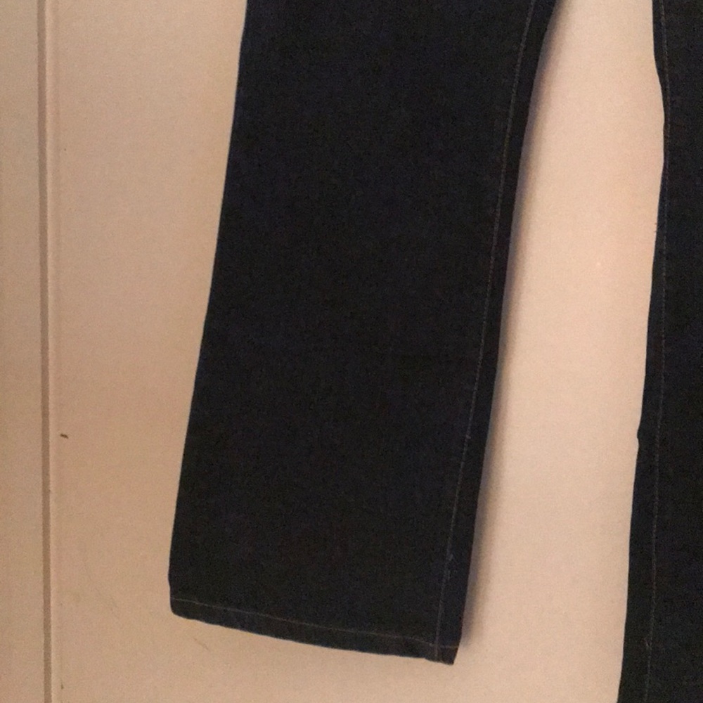Jeans - Picture 2 of 3